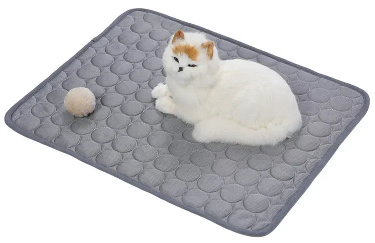 Colchón Refrescante de Seda para Mascotas | Cooling Silk Pet Mat